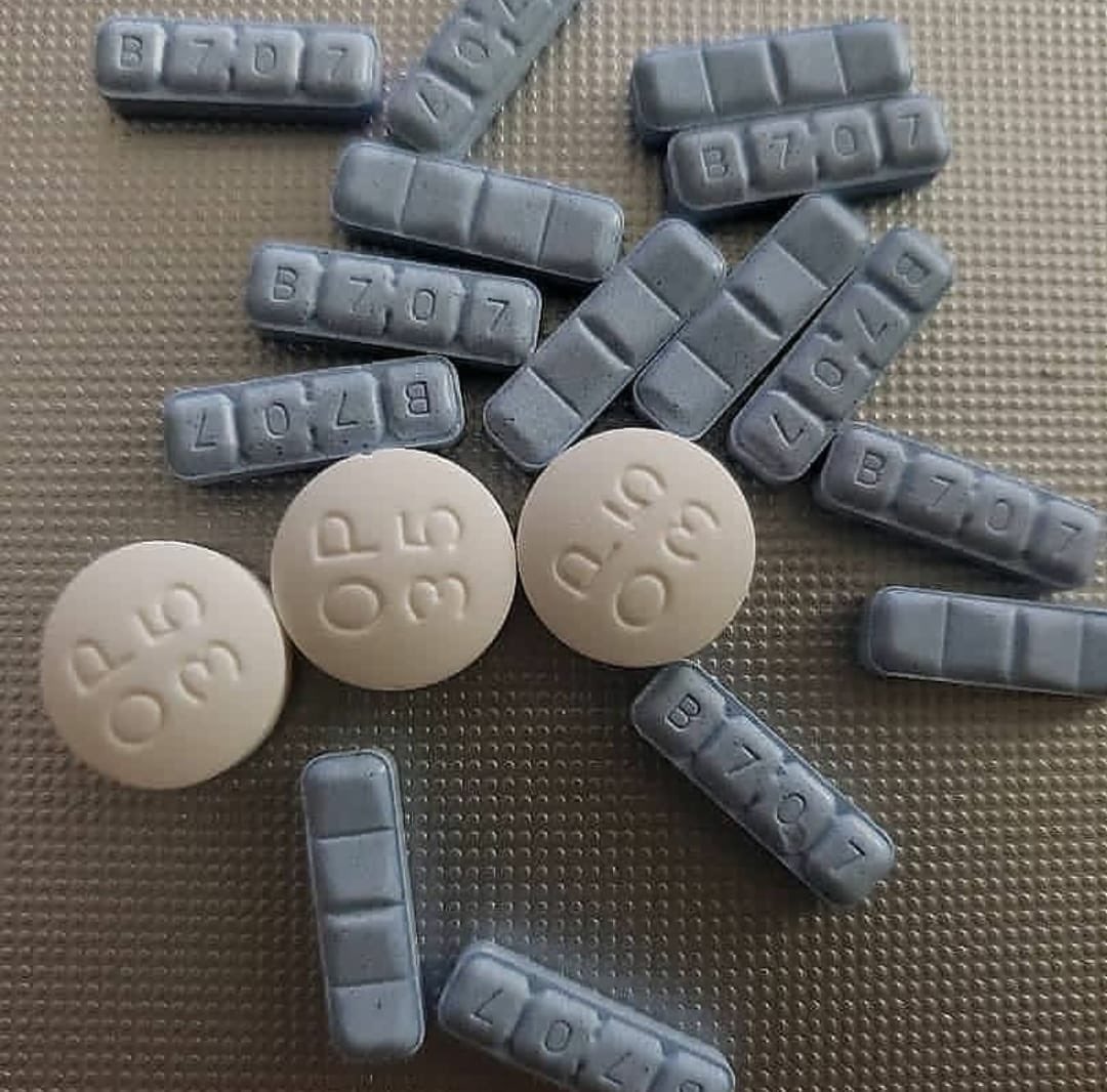 Xanax-Bars and Pain Pills.jpg